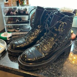Chanel combat boots 40/9